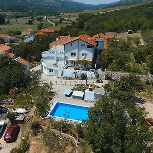 Apartament M, Baška