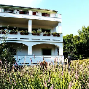 Frgacic I Apartmán