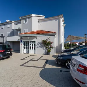 Apartament Crnekovic Tomislava 8, Baška
