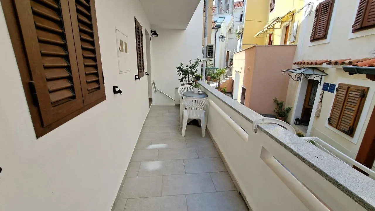 Apartment Iva Baska  Baska (Krk)