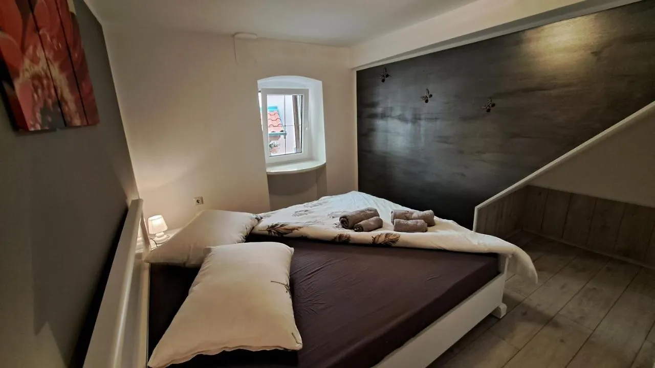 Apartment Iva Baska  Baska (Krk)